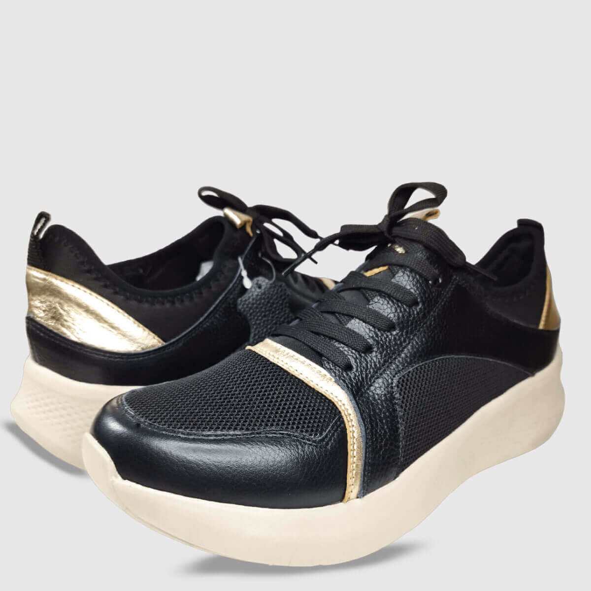 Ariana-Carmin-Moodana-5