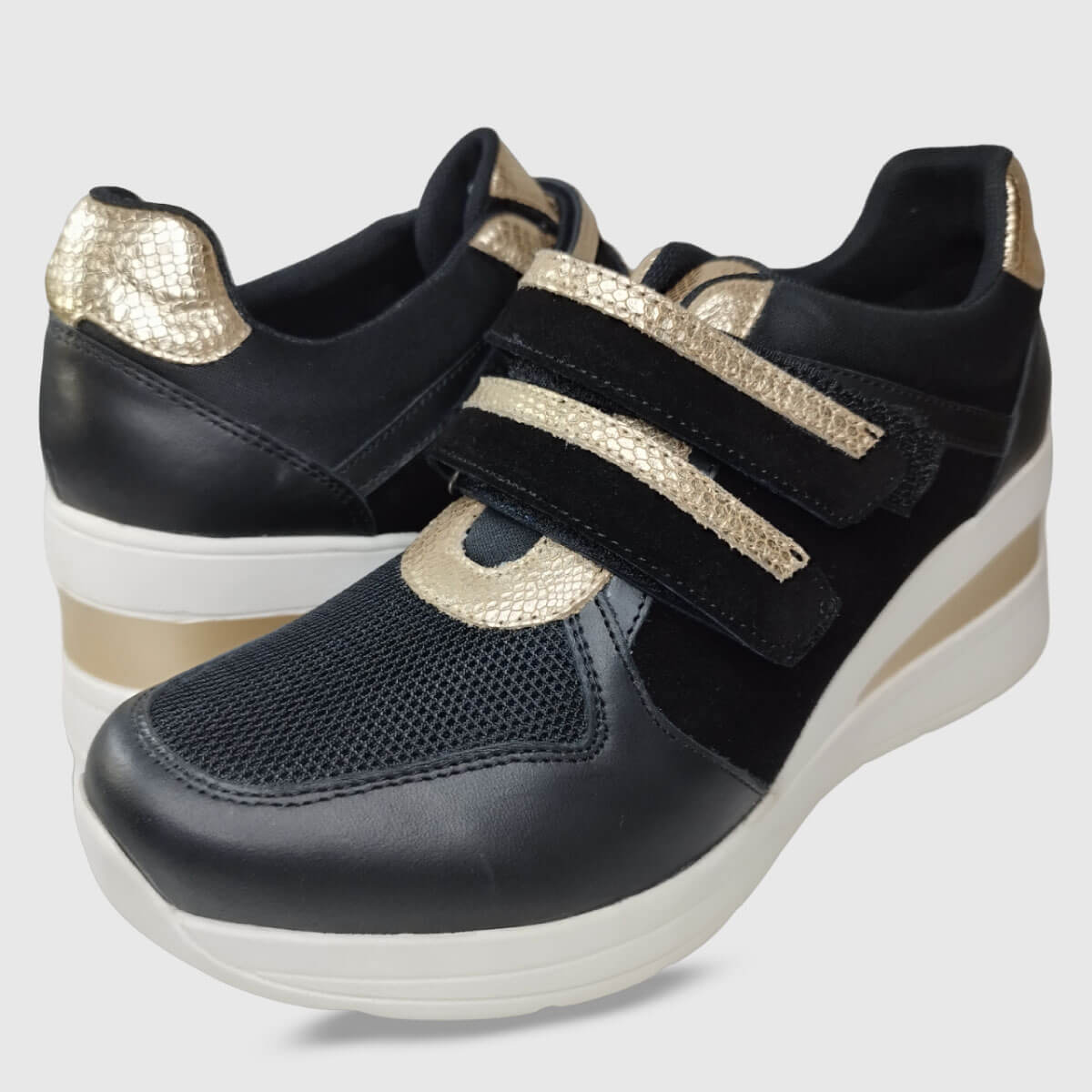 Zapatillas-negras-topanga-moodana-3